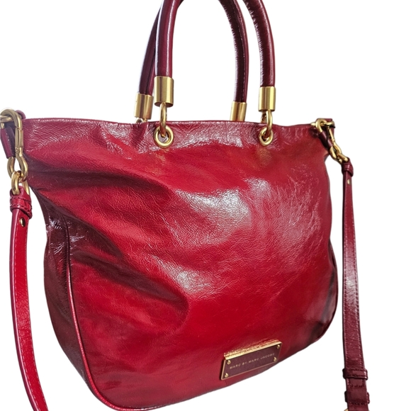Marc Jacobs Red Patent Leather Two Way Too Hot To Handle Bag - Picture 3 of 14